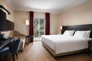 Courtyard by Marriott Rome Central Park