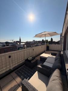 TML 500m - Luxury Penthouse with 2 Balconies