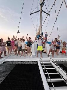 Balade de 3 heures en Catamaran de Luxe djerba