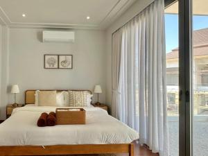 Phuket private swimmingpool vacation luxury villa