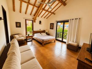 Casa con piscina privada fincas panaca, Quindío