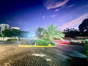 Chic Urban Escape l 1 Bedroom At Centrio Tower l Beside Ayala Mall