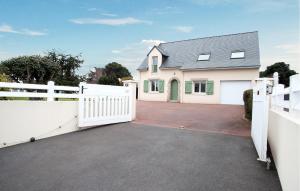 Awesome Home In Piriac Sur Mer With Wifi