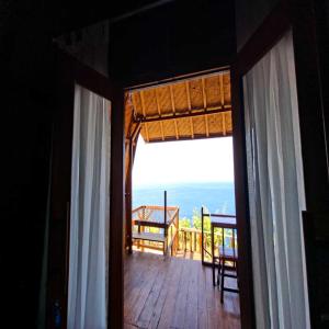 Suwehan Rey Cliff House