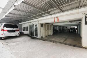 RedDoorz near Siloam Hospital Palembang