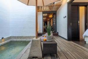 Studio The Ganesh - Private 1BR Apartment with Plunge Pool in Seminyak