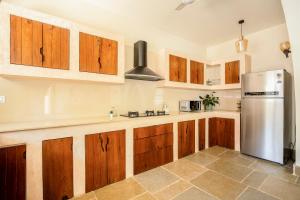 Staymaster White Castle-3BHK Pvt Pool Vagator