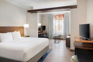 Fairfield Inn & Suites by Marriott Bowling Green