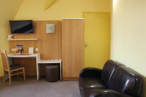 Hotels The Originals City, Hotel Continental, Poitiers (Inter-Hotel) : photos des chambres