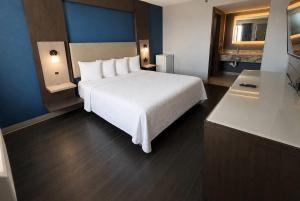 Days Inn by Wyndham El Paso I-10 East