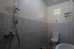 Pondok Seroja Cabin & Resto