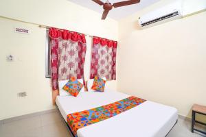 FabHotel Mara Residency