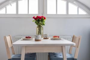 Media Center Apartment no3 by CityBeat