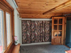 Charming Private Floor with Garden Views & Coffee