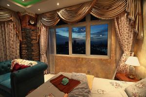 Boutique Themed Studios - Kuching Riverine Diamond