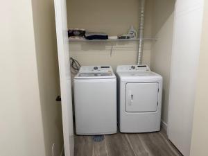 Dykee Brand new 1 bedroom 1 bath cozy suite