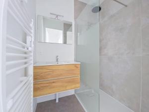 Grand T5 100m2 lumineux - climatisé - 10 min du centre-ville