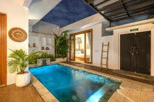 NEW Villa Harmony A05 Cozy 2BR Pool Villa Seminyak