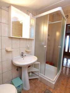 Apartments Orange 994