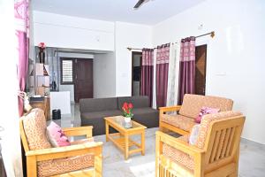 Chaitanya Comforts