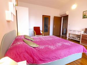 Apartments Orange 994 