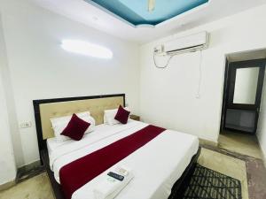 Hotel Royal Ashoka - Sector 44 Noida