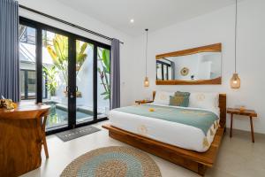 Villa Casa Diamanti - Luxury 3BR with Private Pool and Rooftop in Tumbakbayuh