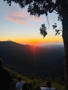 Ella Rock Hiking Resort