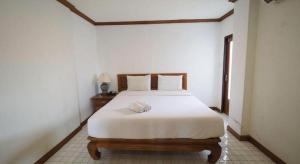 Fah Place Hotel