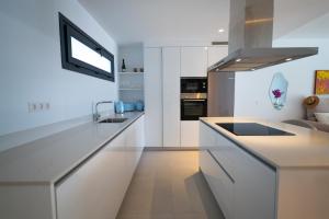 Luxury 2 Bedroom Apartment Sea View Altos de Los Monteros