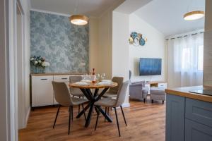Öt Torony Apartman