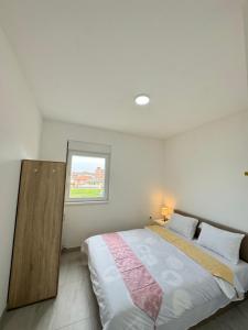 99-square-meter luxury apartment with 2 bedrooms and a swimming pool