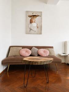 Magheru Ultracentral Studio with Terrace