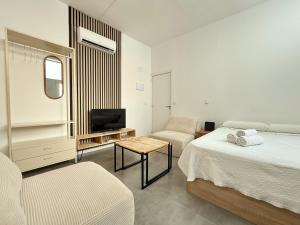 Nova Suites - Los Boliches & Beach