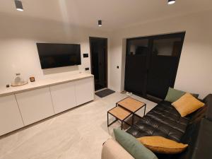 Villa Trio - Golf villa, BBQ, sauna and hot tub