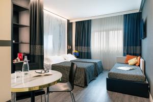 The Sydney Hotel