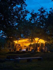 Camping Livada Musceleana