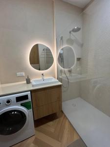 Prime Home GAJA - balcony and park view, 10 minutes to the beach, free parking