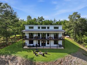 The Lodge at Walnut Peak