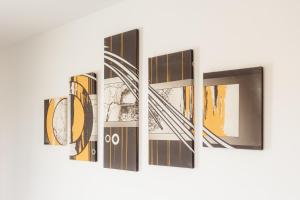 BNB Luzna Apartment with Balcony and Parking