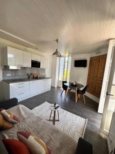 Le balcon des Martinets linge de maison inclus
