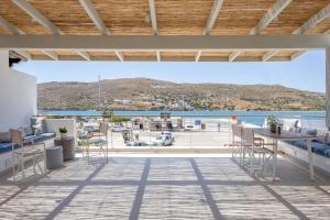Androsea Sea View Suite - Ideal Family Retreat