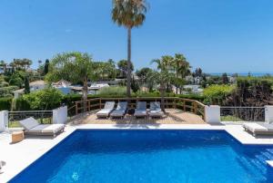Exclusive Villa with amazing views - near beach