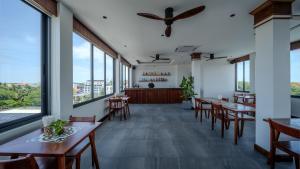 Sonitori Riverside