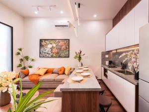 Gon De Home Ham Nghi