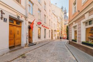 Charming Riga Loft with Historic Beams, Sleeps 6