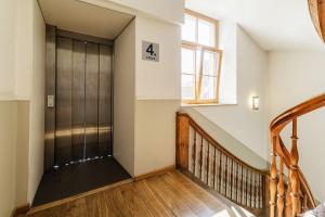 Charming Riga Loft with Historic Beams, Sleeps 6