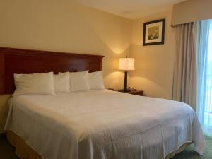 White River Inn & Suites