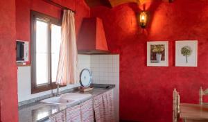 Cosy house in Estepa with mountain view