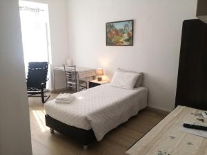 Charming studio in Funchal 20 m² with sunny terrace